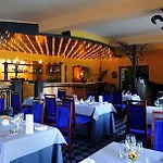 Hotel The Seven